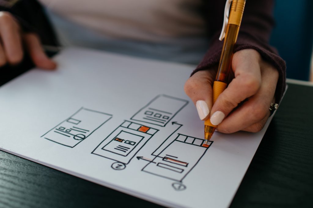 Správa webu, programátorské a grafické 