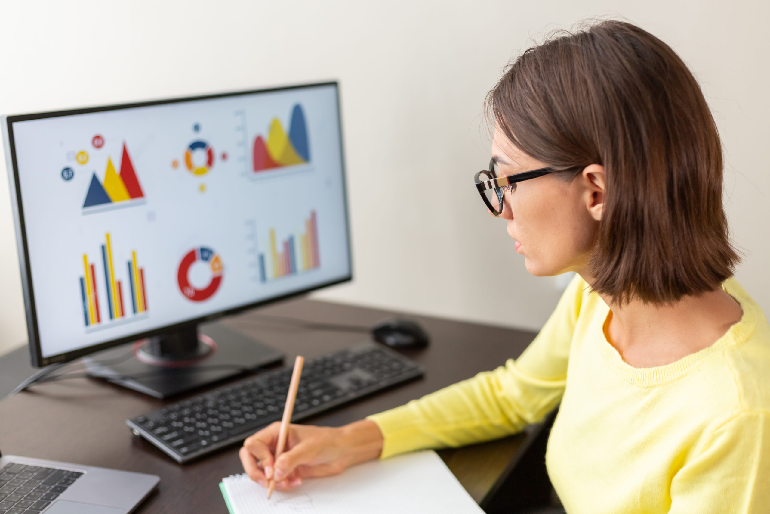 data-driven-marketing-obchodne-rozhodnutia-efektivita-v-marketingu-google-analytics